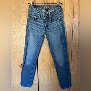 American Eagle Skinny Jeans, women’s size 2. Short